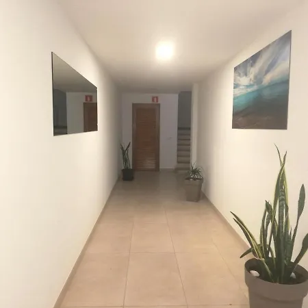 Apartment 1027 9 1-3, Zona Del Puerto Deportivo, Cercano A La Gran Playa De Roses. Pequena Vista. - Es-258-40 Roses